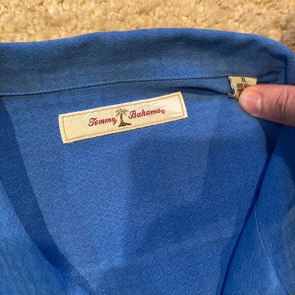 Vintage XL Tommy Bahamas Button Down Hawaiian - Picture 3 of 3